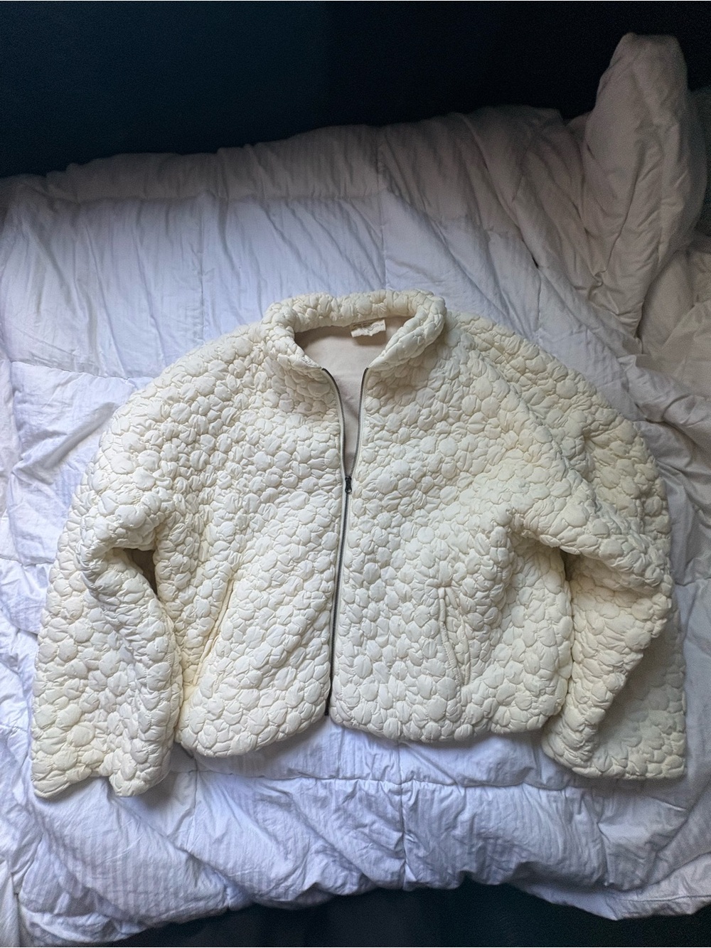 SAALT STUDIO Cream Cloud Puffer XL